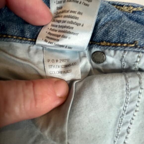 Paige Jimmy Jimmy Distressed Jean Shorts Size 26 - Picture 9 of 11